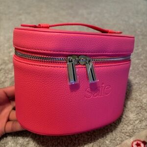 SAIE makeup bag